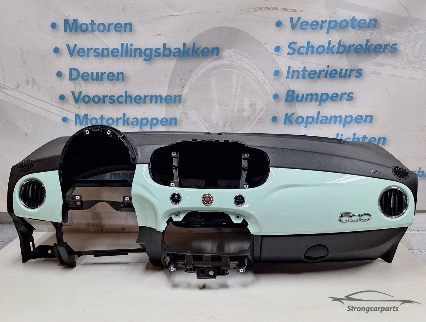 Dashboard Fiat 500 Abarth met turbodrukmeter voorbereiding, Gebruikt, -, -, Ophalen of Verzenden
