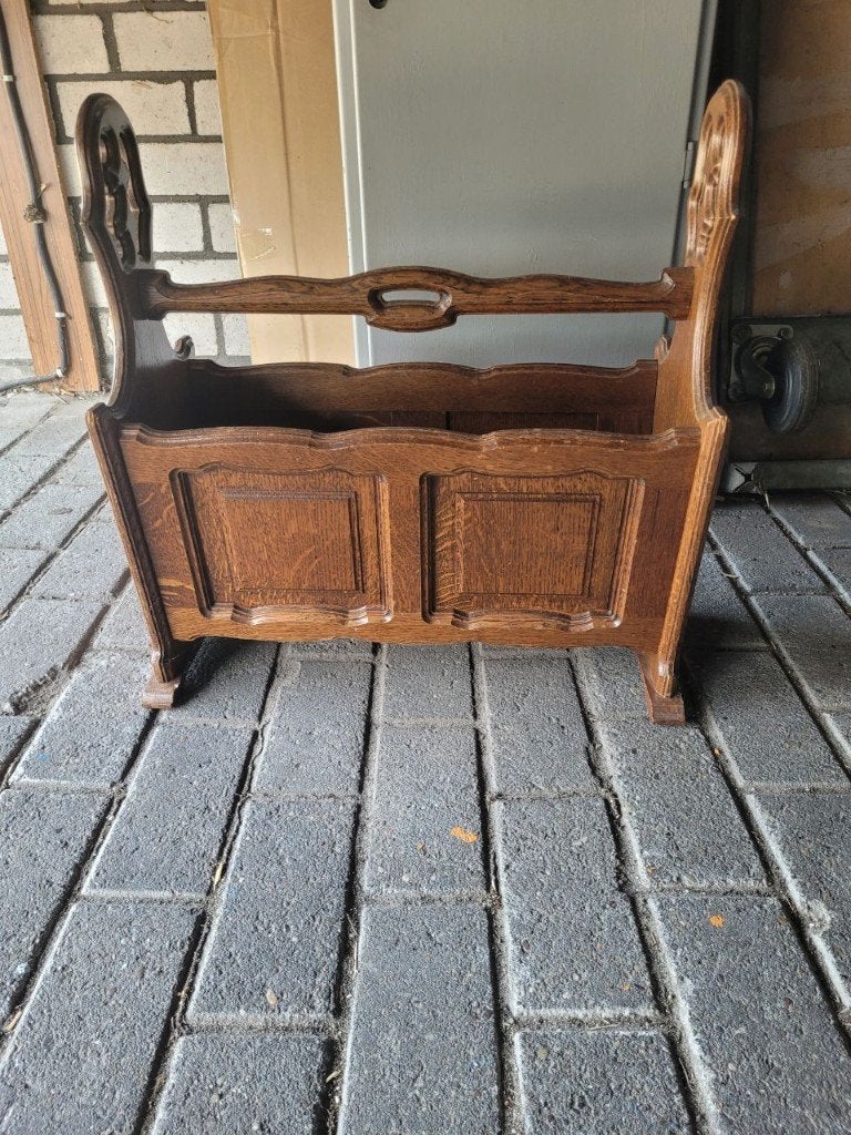 Vintage eiken krantenbak 50X50X25, Huis en Inrichting, Woonaccessoires | Krantenbakken en Lectuurbakken, Meerdere vakken, Gebruikt