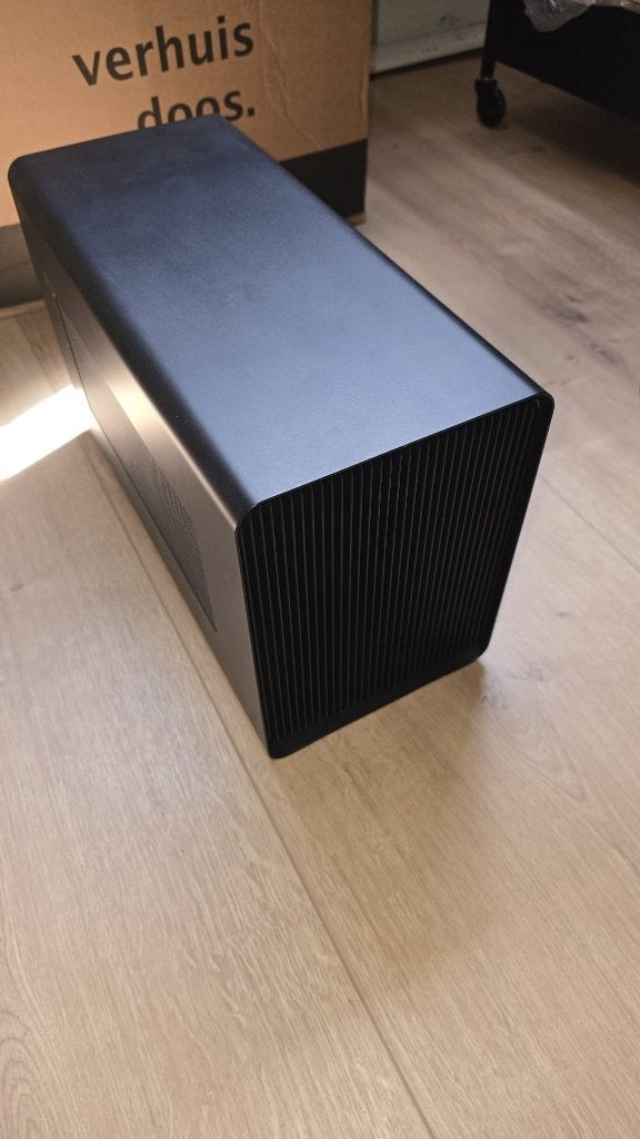 Razer Core X Chroma + nieuwe 750W voeding + TB3 kabel, Ophalen of Verzenden, Zo goed als nieuw