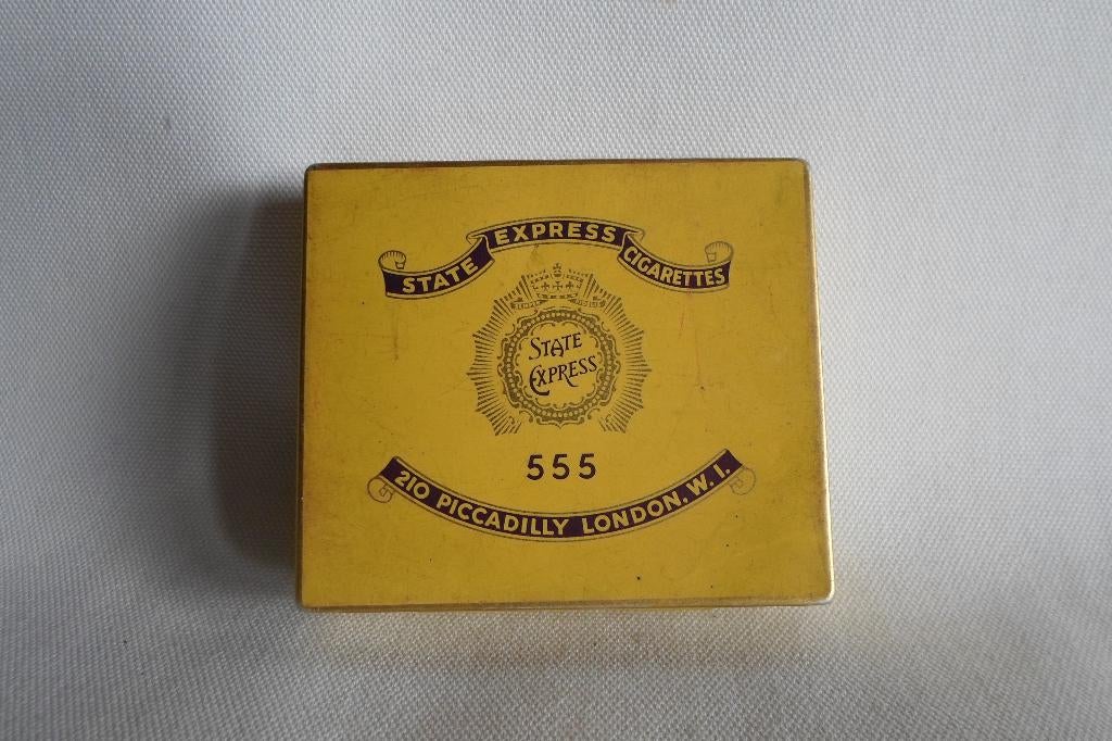 Blik State Express Cigarettes 555 KLM, Verzamelen, Blikken, Gebruikt, Overige, Overige merken, Ophalen of Verzenden