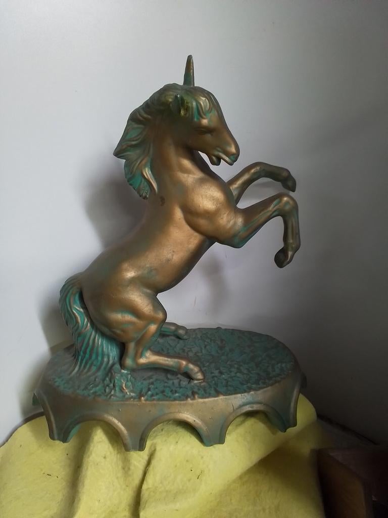 14923) mooi beeld  antiek steigerend paard  hoog  45cm, Ophalen of Verzenden