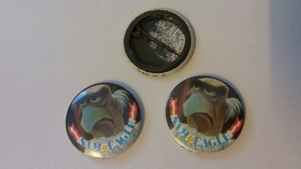 The Muppets Sam the Eagle button vintage logo tekenfilm, Ophalen of Verzenden, Gebruikt, Overige onderwerpen