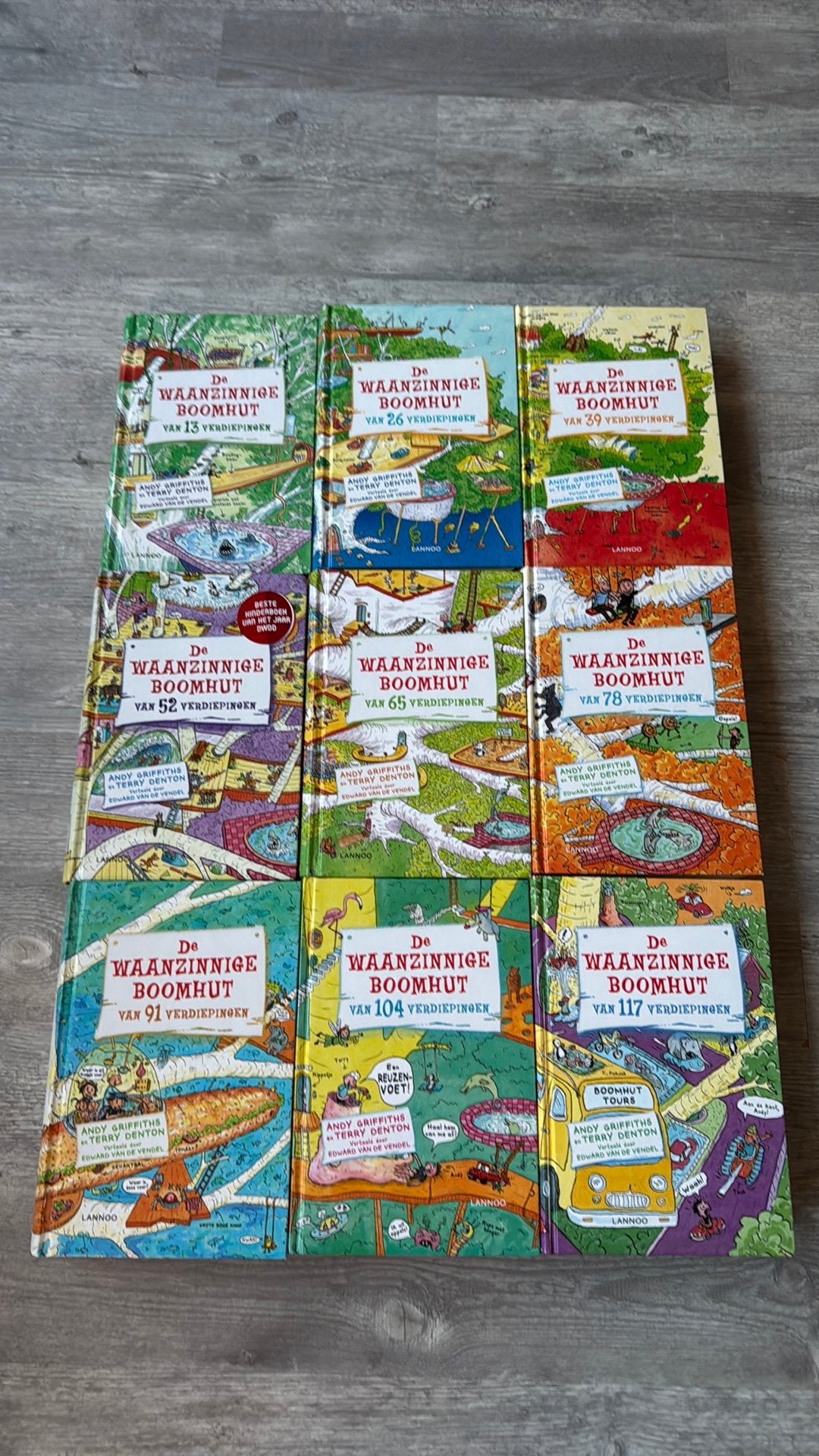 Boeken De waanzinnige boomhut deel 1-9, Ophalen of Verzenden, Gelezen, Fictie