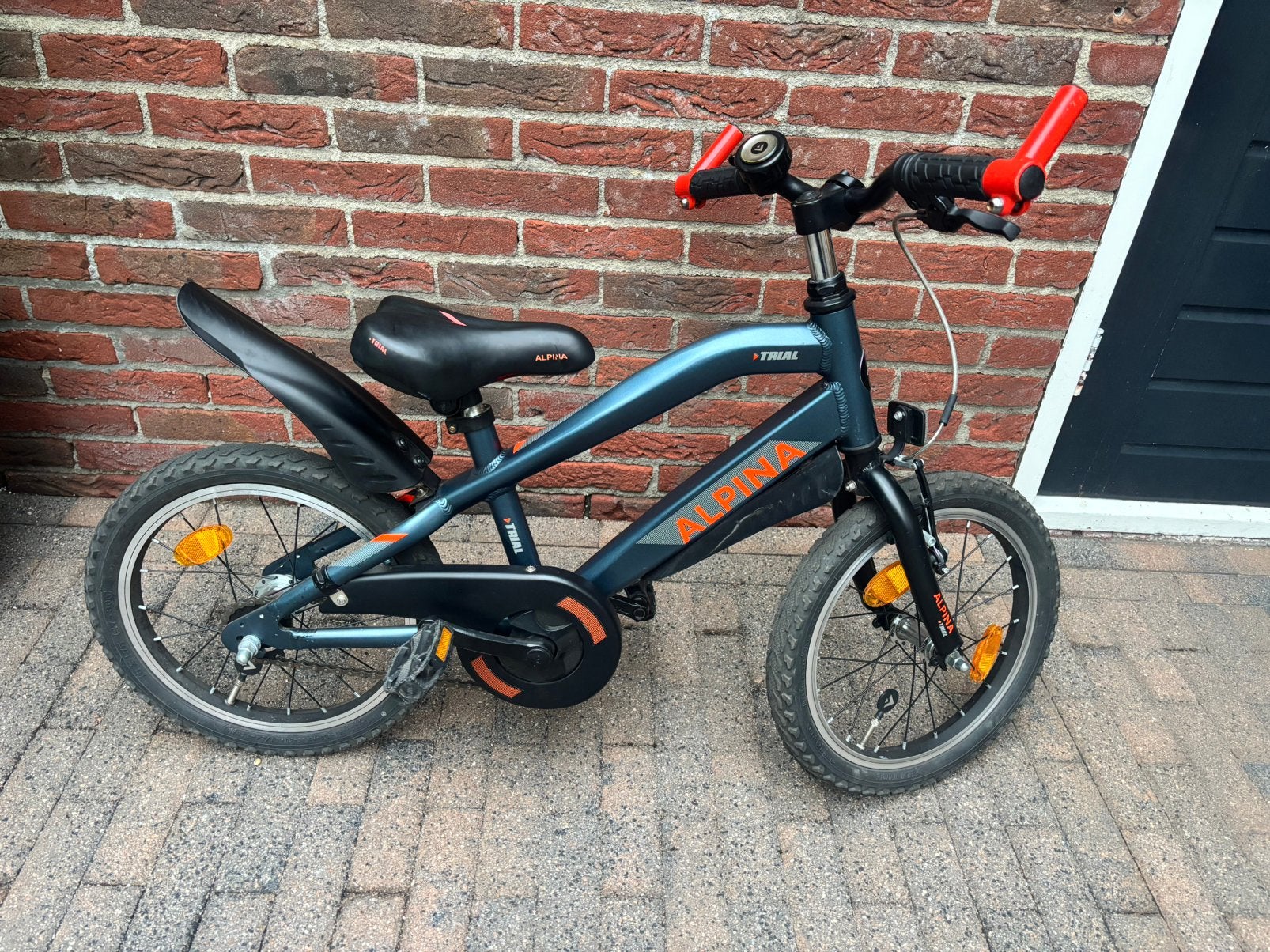 Alpina trial kinderfiets 16 inch, Ophalen, Zo goed als nieuw, 14 inch of minder