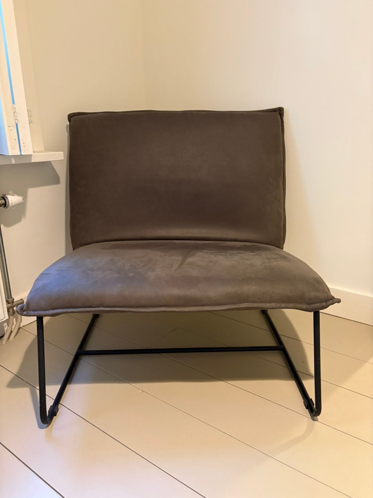 Fauteuil suède, Ophalen, Eenpersoons, 75 tot 100 cm, Zo goed als nieuw