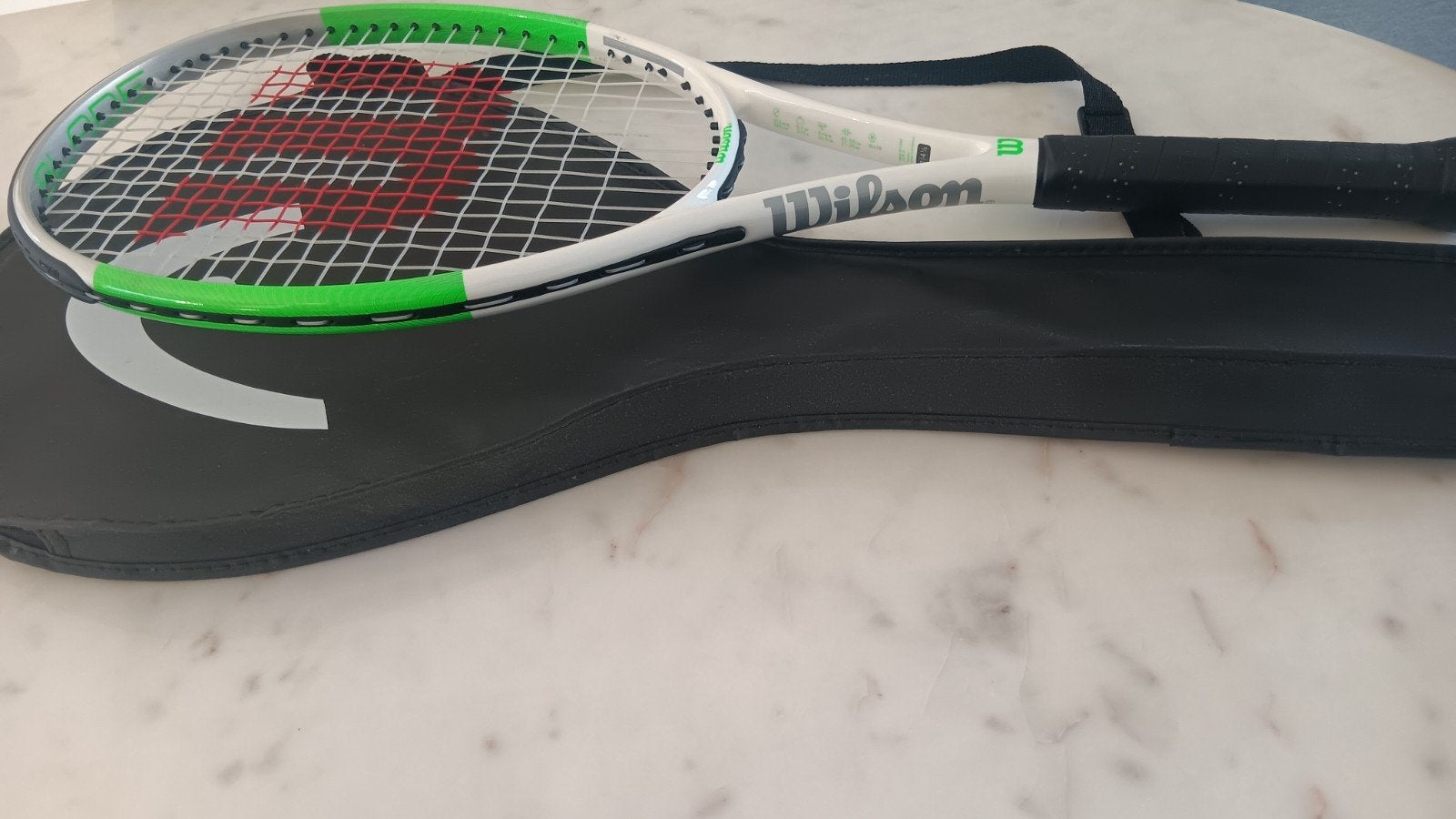 Wilson Blade Feel 103 Tennisracket met hoes, L1, Ophalen of Verzenden, Zo goed als nieuw, Wilson