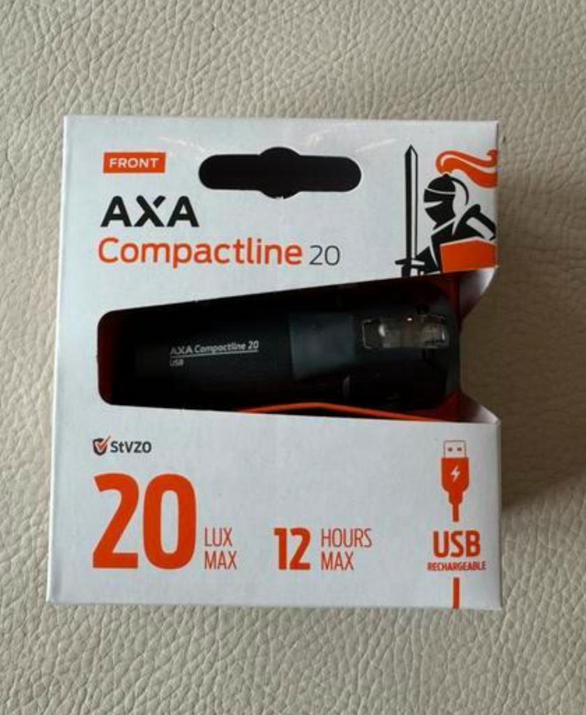 AXA Led oplaadbare fietsverlichting setje voor + axhter, Ophalen of Verzenden, Zo goed als nieuw, Batterij
