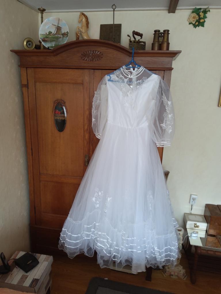 Mooie trouwjurk wit, Ophalen of Verzenden, Gedragen, Wit, Trouwjurk