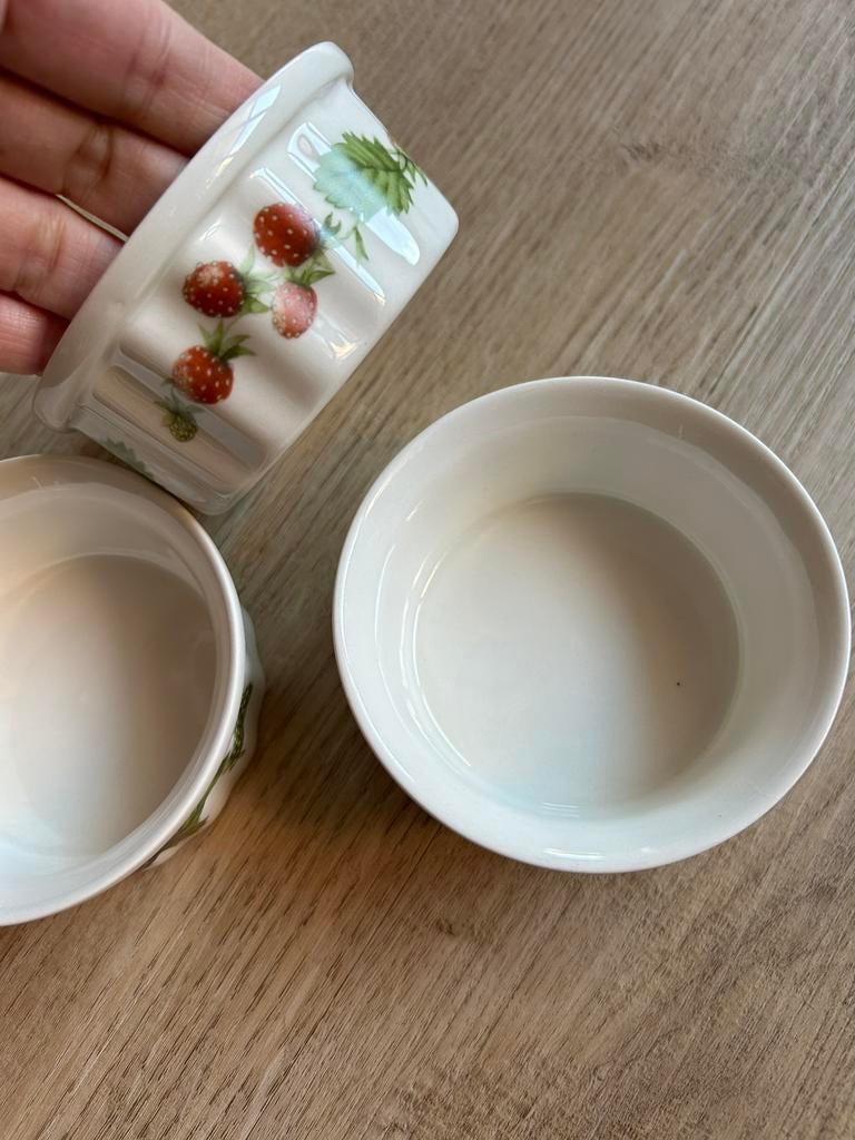 3 Marjolein Bastin Meakin soufflé schaaltjes zgan, Huis en Inrichting, Keuken | Servies, Ophalen of Verzenden, Zo goed als nieuw