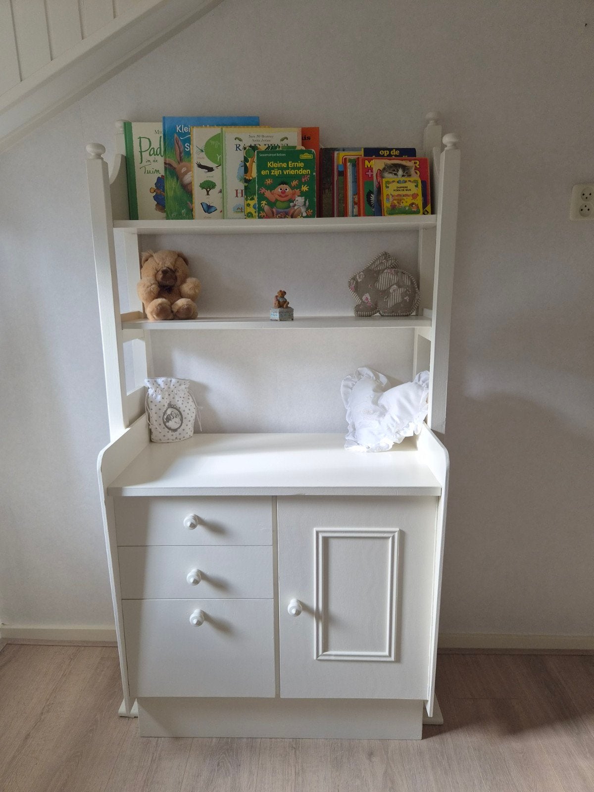Witte commode met opzetstuk en lades, Ophalen, Gebruikt, 50 tot 70 cm, 105 cm of meer