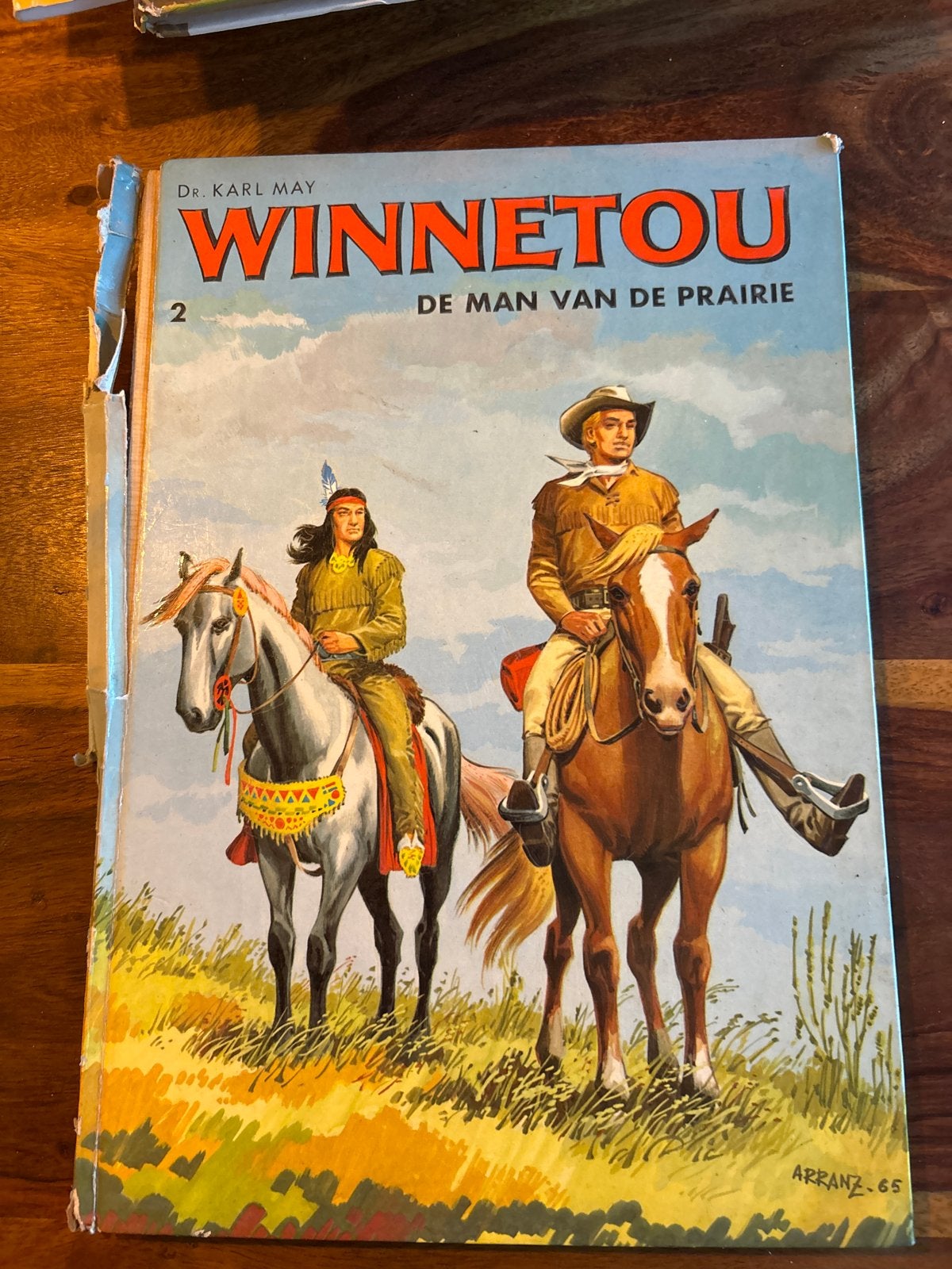 Winnetou De Man van de Prairie - Dr. Karl May (deel 2), Ophalen of Verzenden, Gelezen