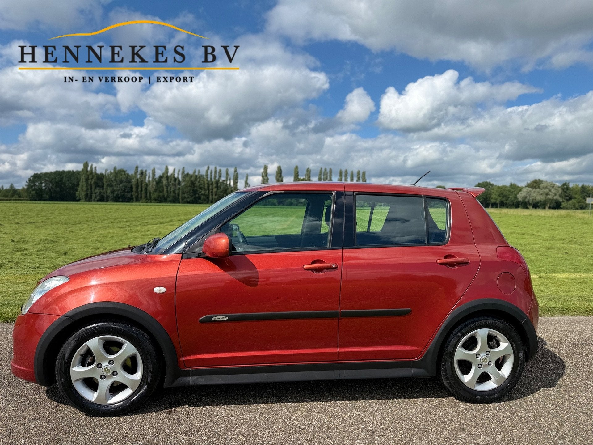 Suzuki Swift 1.3 Shogun Airco NAP, Auto's, Suzuki, Voorwielaandrijving, Stof, Gebruikt, Zwart