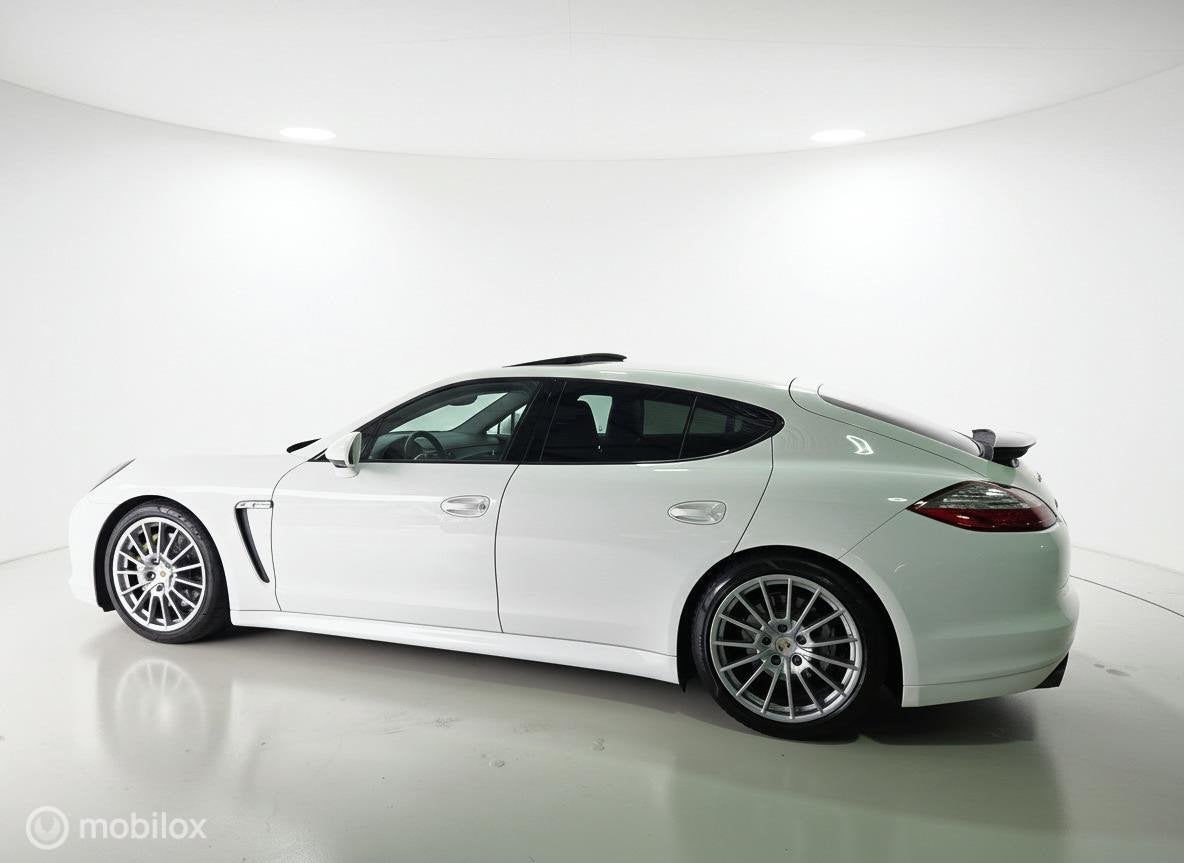 Porsche Panamera 4.8 S BTW Dealeronderhouden., Auto's, Porsche, Automaat, Achterwielaandrijving, Gebruikt, 4 stoelen