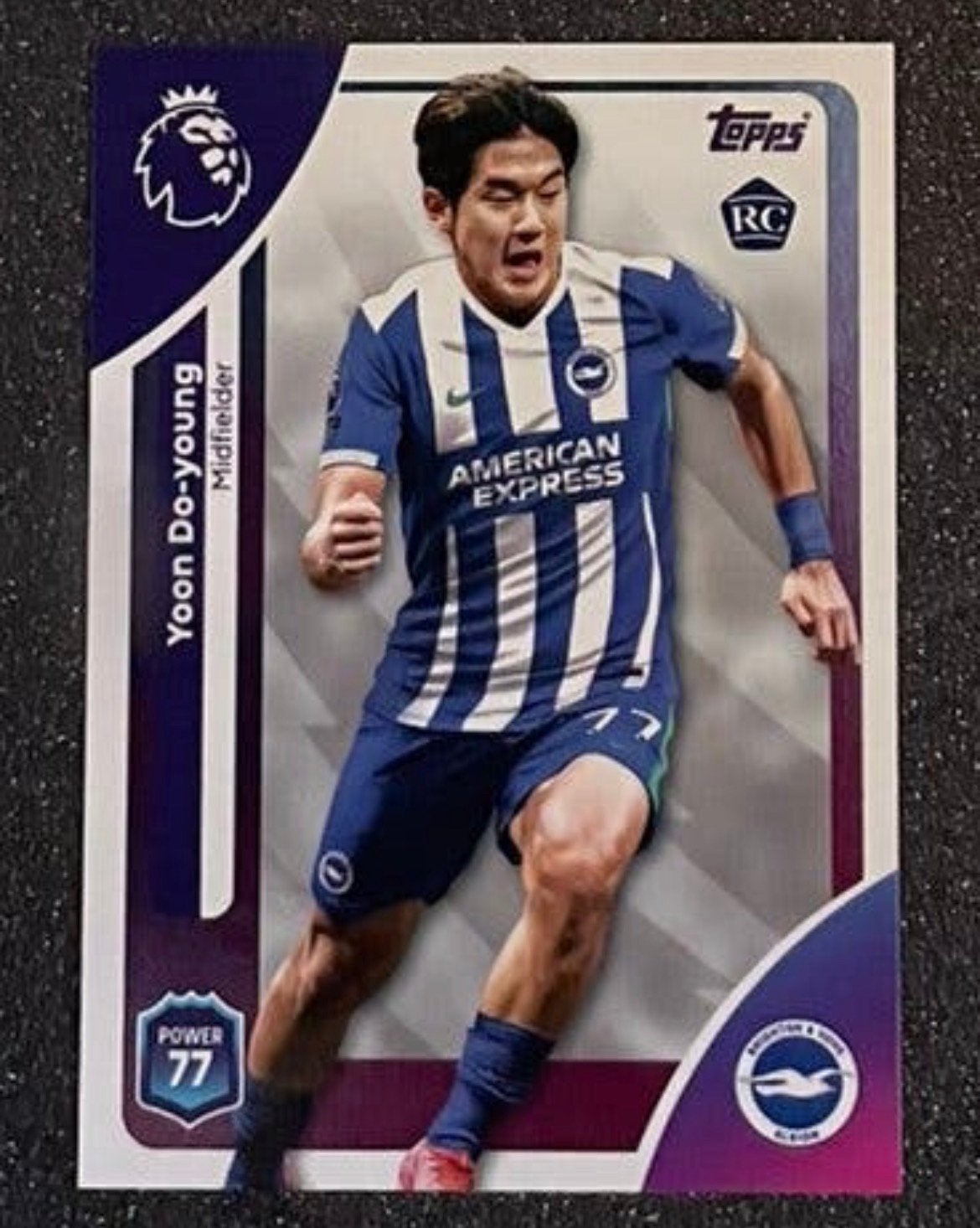 Topps Premier League 25/26  ROOKIE CARD  DO-YOUNG  BRIGHTON, Hobby en Vrije tijd, Stickers en Plaatjes, Verzenden, Zo goed als nieuw