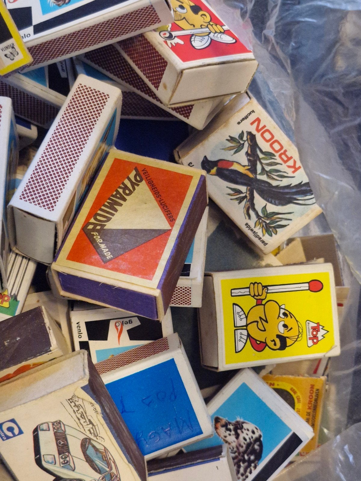 lucifer doosjes & plaatjes, Ophalen of Verzenden, Luciferdoosjes of -merken