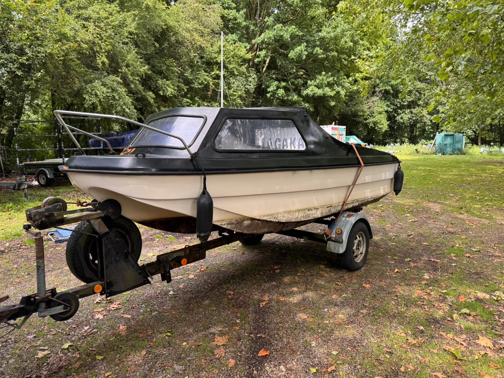 Opknap bootje met mercury 6pk 4takt langstaart, Ophalen, Zo goed als nieuw, Overige typen, Motorboot