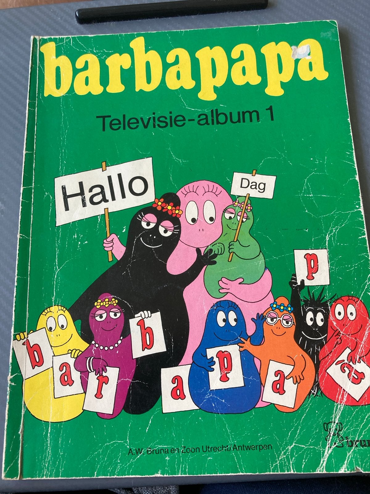 Barbapapa Televisie-album 1 - Vintage Kinderboek, Ophalen of Verzenden, Gelezen, Fictie algemeen