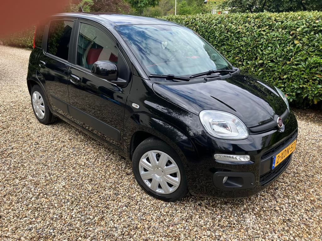 Fiat Panda 0.9 Twinair 44KW 2014 Zwart 87311 km., Voorwielaandrijving, 31 €/maand, Panda, Zwart