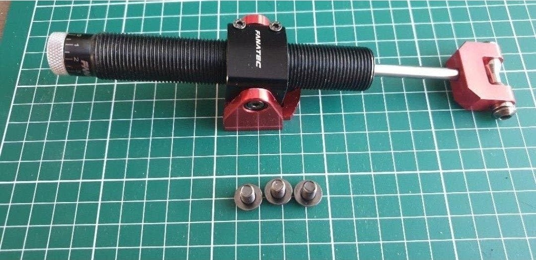 Gezocht: Fanatec V3 Pedaal Damper, Gebruikt, Ophalen of Verzenden, Overige typen, PC