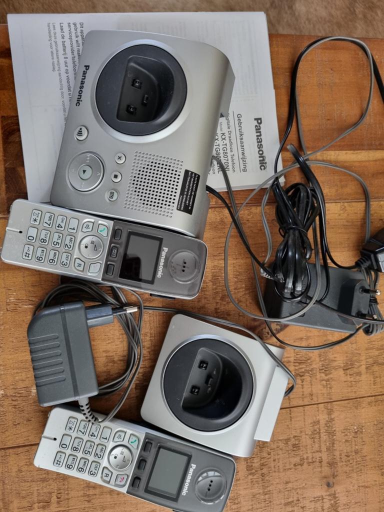 Panasonic KX-TG8090NL Draadloze Telefoon met 2 Handsets, Ophalen of Verzenden, Gebruikt, 2 handsets