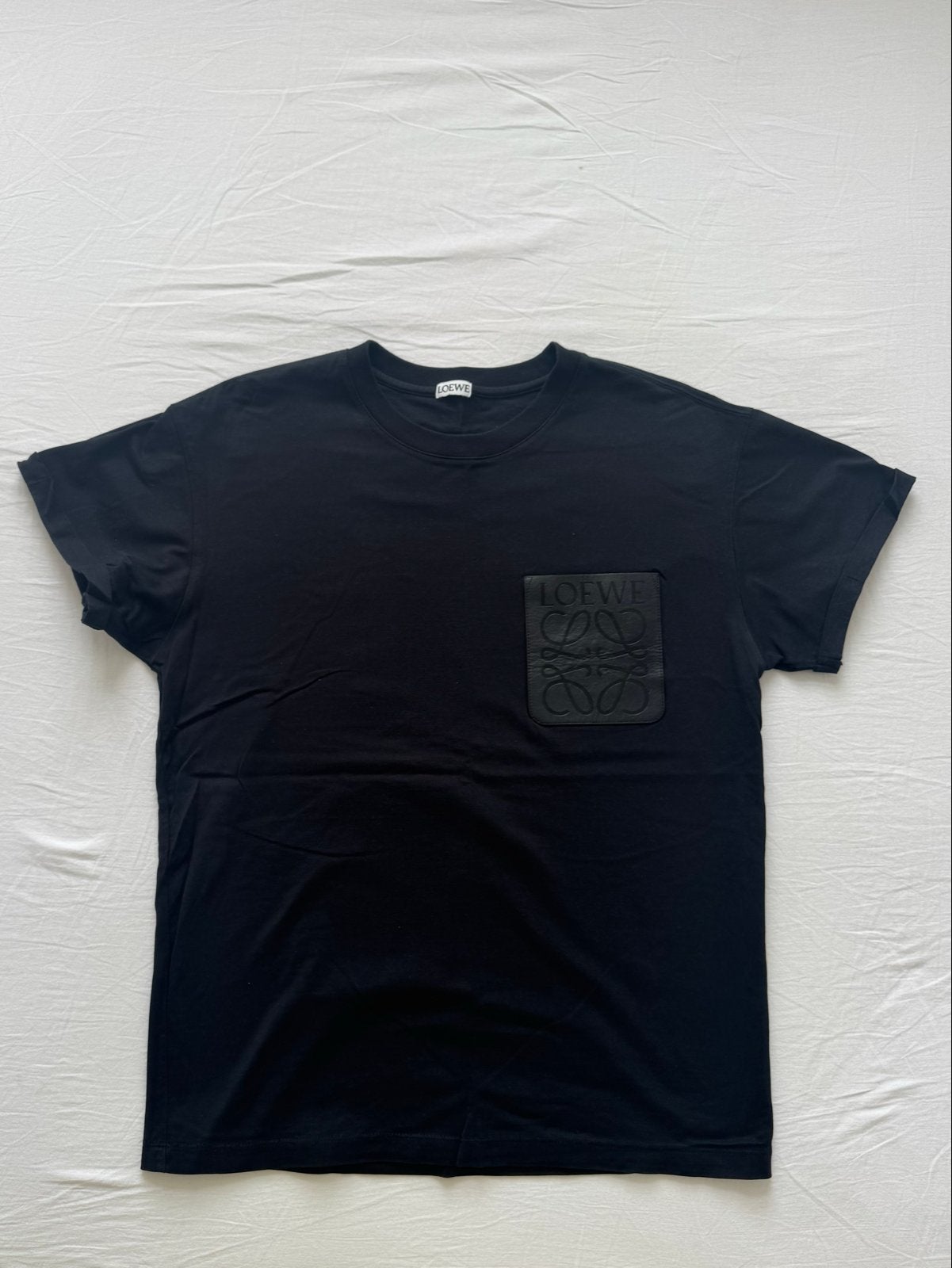Loewe T-shirt met Anagram patch - Zwart, Ophalen of Verzenden, Zo goed als nieuw, Maat 46 (S) of kleiner, Zwart