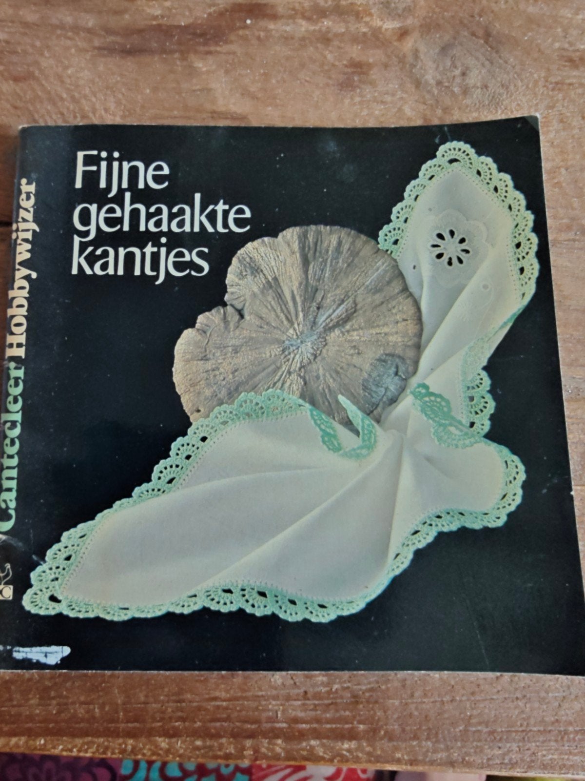 Fijne gehaakte kantjes - Canteleer Hobbywijzer, Ophalen, Gelezen, Breien en Haken