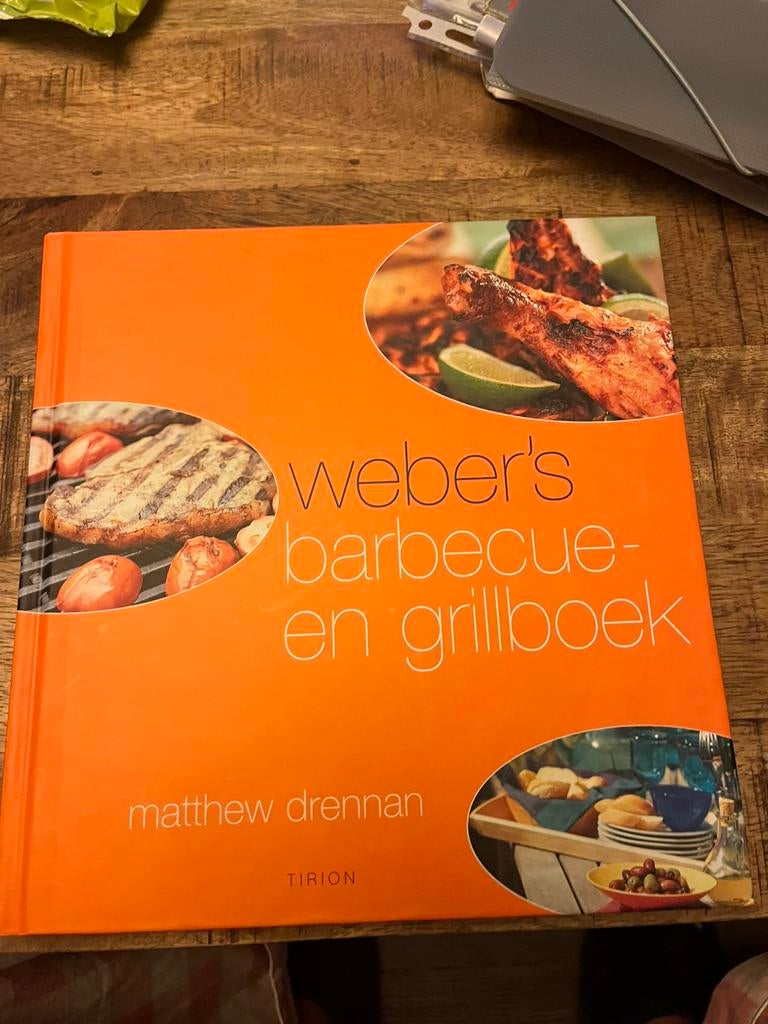 Weber's barbecue en grillboek, Ophalen, Gelezen