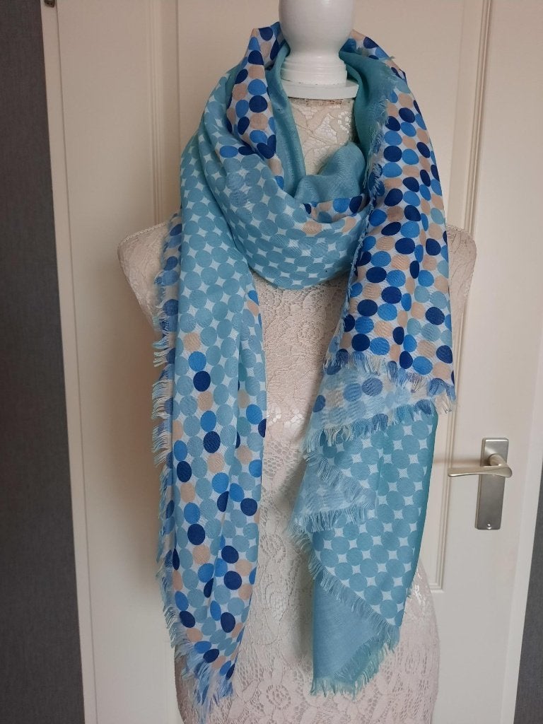Sjaals  Kleur : Blauw NIEUW, Ophalen of Verzenden, Nieuw, Maat 46/48 (XL) of groter, Sjaal