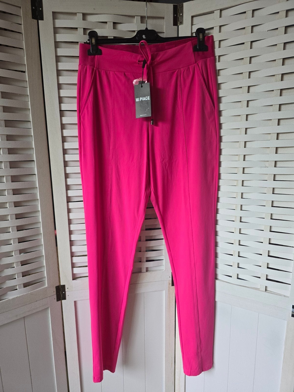 Nieuw mi piace travel L fuchsia skinny, Ophalen of Verzenden, Nieuw, Roze, Lang