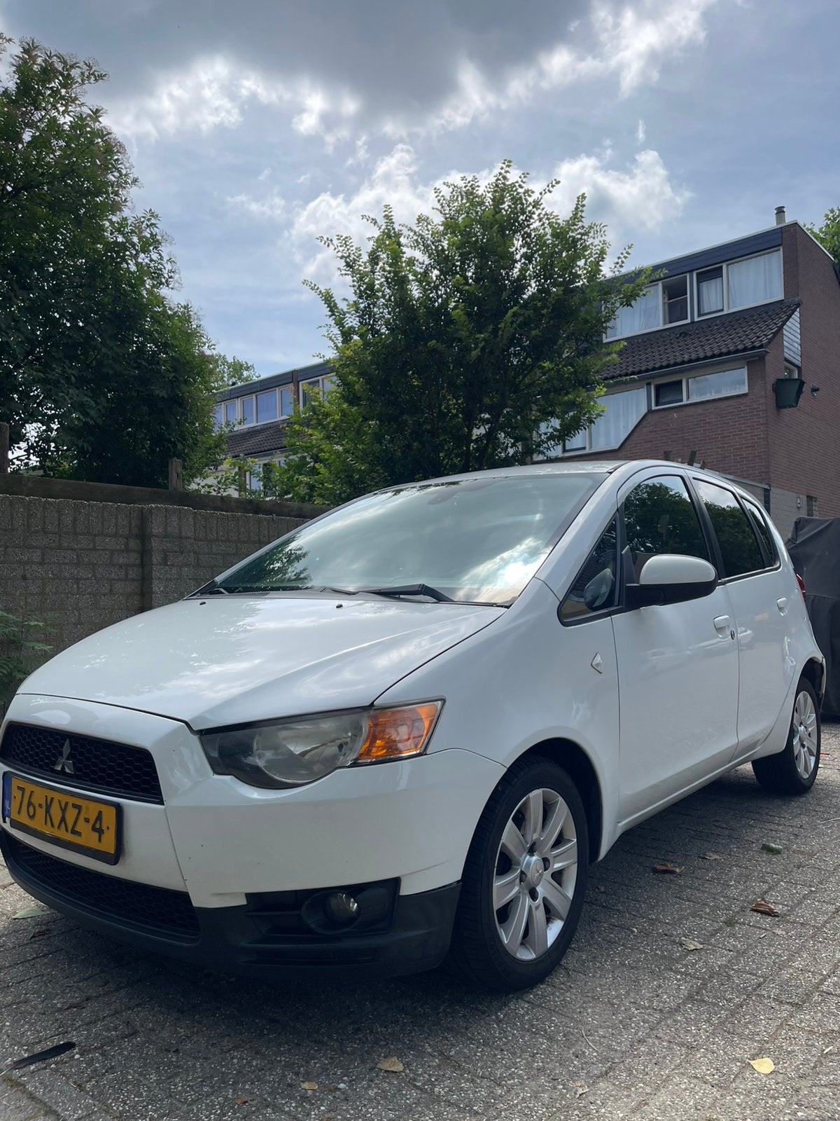 Mitsubishi Colt 1.3 5-DR AUT 2010 APK afgekeurd Rijdt goed, Stof, 31 €/maand, Origineel Nederlands, Grijs