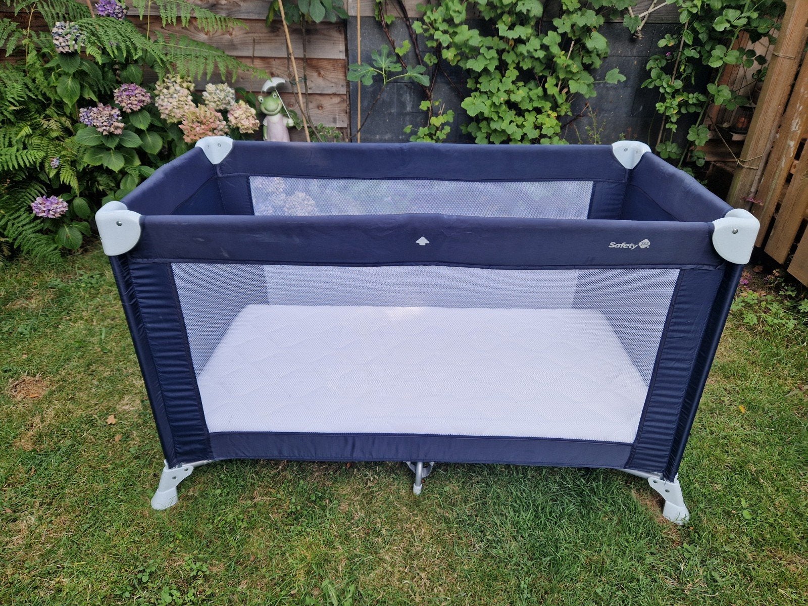 campingbed incl extra matras, Ophalen, Zo goed als nieuw, Reisbedje