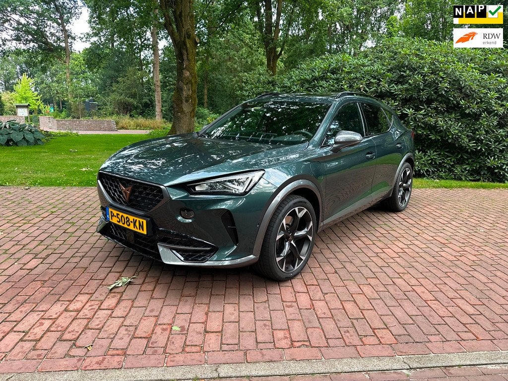 Cupra Formentor 1.4 e-Hybrid VZ Performance Pano-Dak, Auto's, Cupra, Gebruikt, 4 cilinders, Leder en Stof, Hybride Elektrisch/Benzine