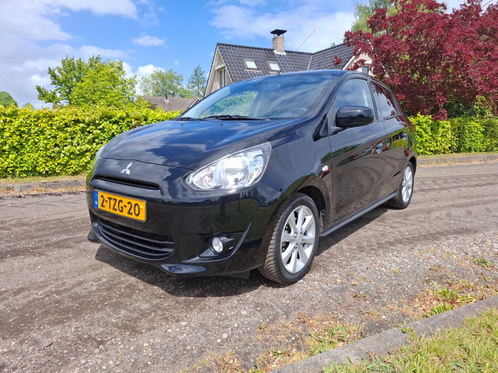 Mitsubishi Space Star 1.2 MPI 59KW 2014 Zwart, Voorwielaandrijving, Start-stop-systeem, 200 kg, Origineel Nederlands