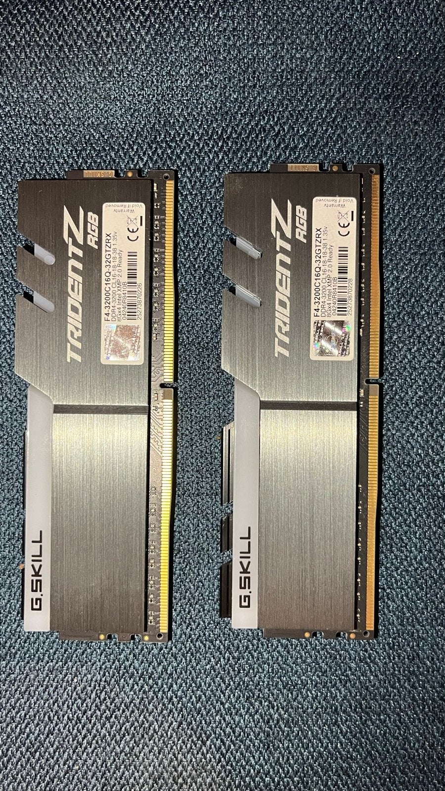 16GB DDR4 3200MHZ EXPO G.Skill Trident Z RGB RAM, Computers en Software, RAM geheugen, Ophalen, 3200MHZ, DDR4, Zo goed als nieuw