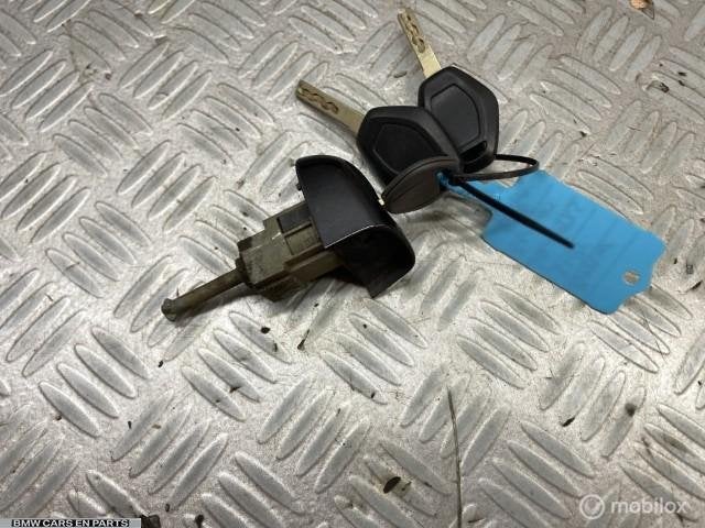 Deurslot met sleutel  BMW 3-serieE46 01-05-, Gebruikt, PartnerPortal@bmw.de, Bmw, Ophalen of Verzenden