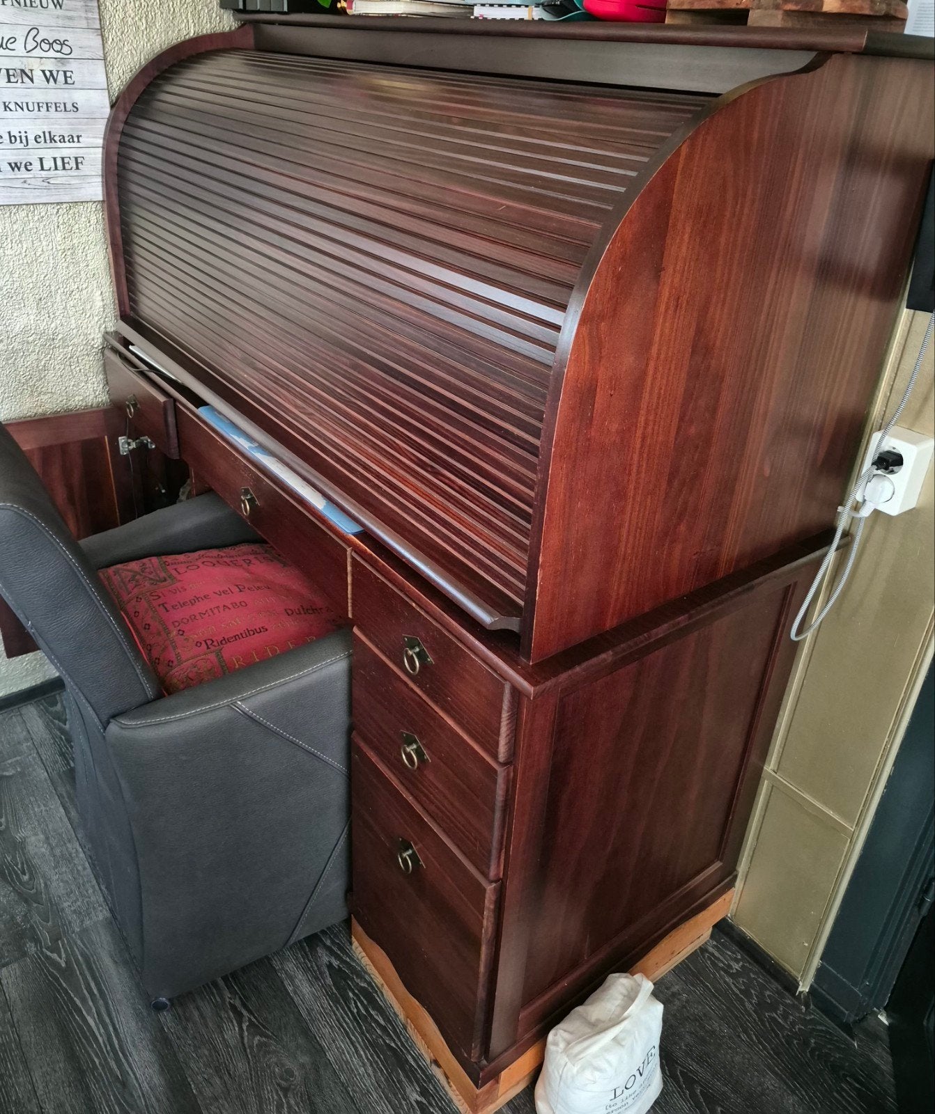 rolluik bureau, Ophalen