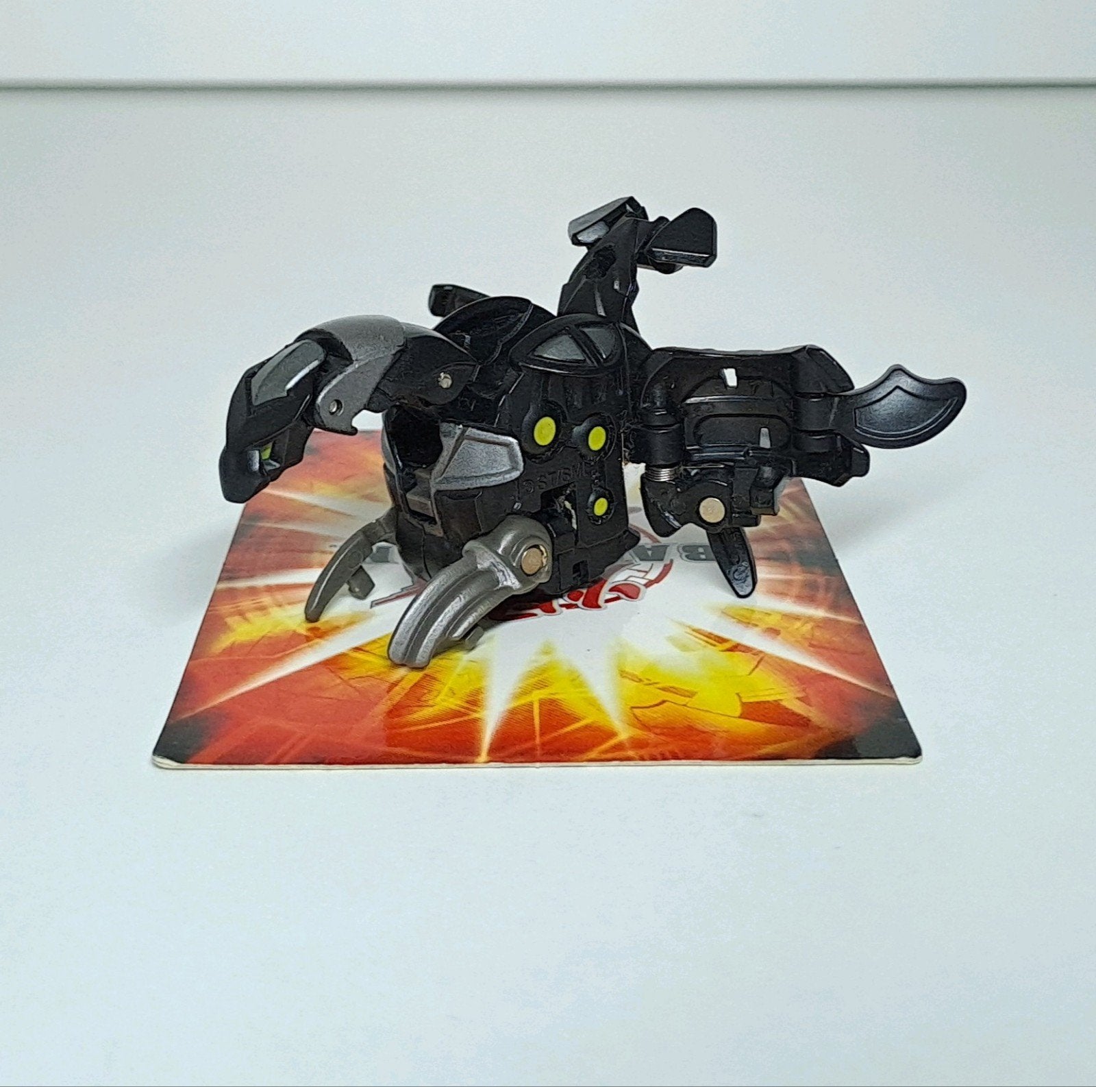 Bakugan Darkus Skytruss 930G Mechtanium Surge, Ophalen of Verzenden, Zo goed als nieuw