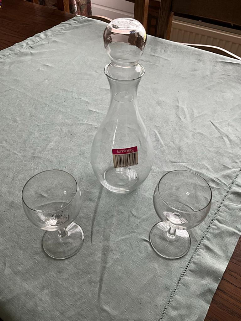 Karaaf met 2 glazen - Luminarc, Verzamelen, Glas en Borrelglaasjes, Ophalen, Nieuw