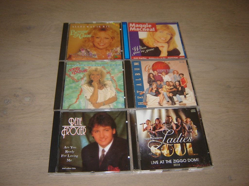 CD NEDERLANSE ZANGER ZANGERRESSEN EN GROEP !!, Cd's en Dvd's, Ophalen of Verzenden, Zo goed als nieuw, Levenslied of Smartlap