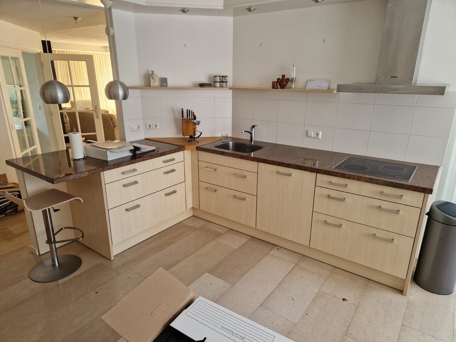 Complete keuken met Miele apparatuur en granieten blad, Ophalen, Gebruikt, Overige kleuren, Hoekkeuken