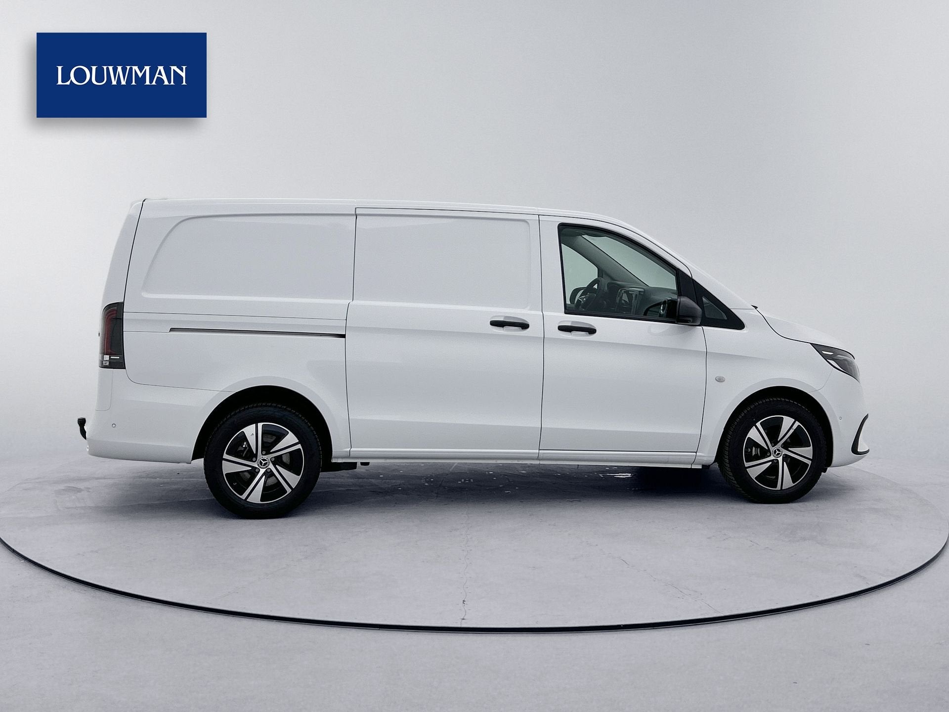 Mercedes-Benz Vito 119 CDI L2 Select 360 Camera Distronic, Automaat, Gebruikt, 2500 kg, Wit