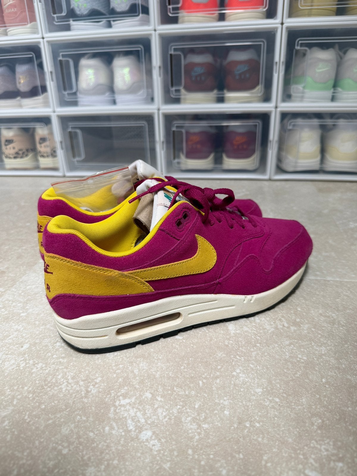 Nike Air Max 1 “Dynamic Berry”, Ophalen of Verzenden, Zo goed als nieuw, Sportschoenen