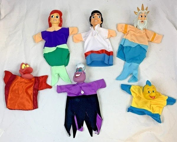 Disney Kleine Zeemeermin Handpoppen Set poppenkast compleet, Coolsingel 104, 3011 AG Rotterdam, Netherlands, Zo goed als nieuw