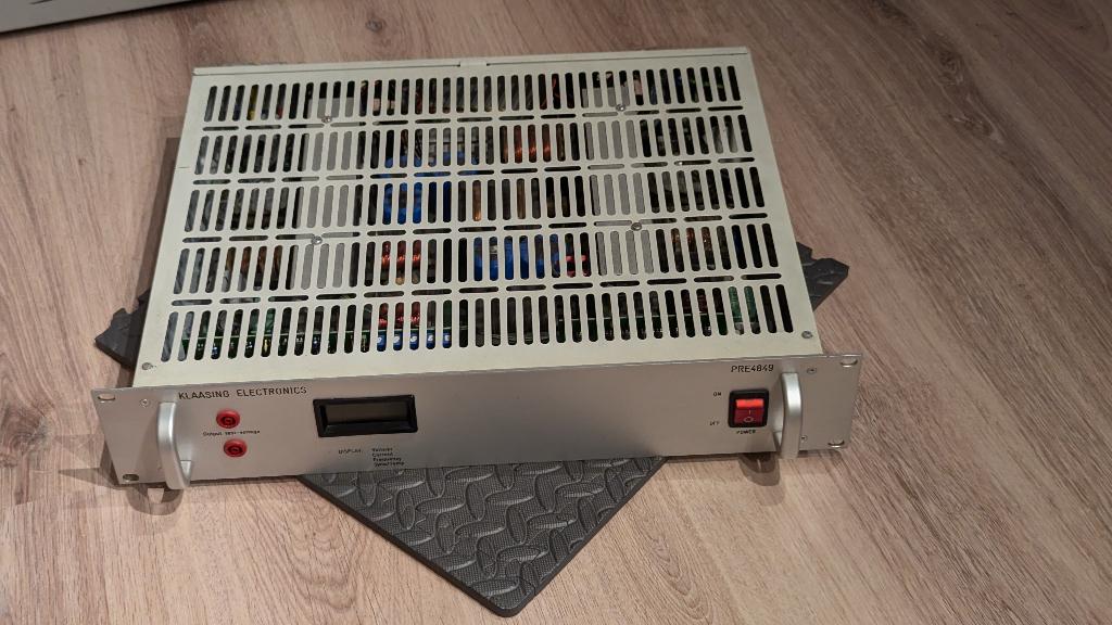 Klaasing Electronics AC source AC voeding 130VAC 1300W, Hobby en Vrije tijd, Elektronica-componenten, Ophalen of Verzenden