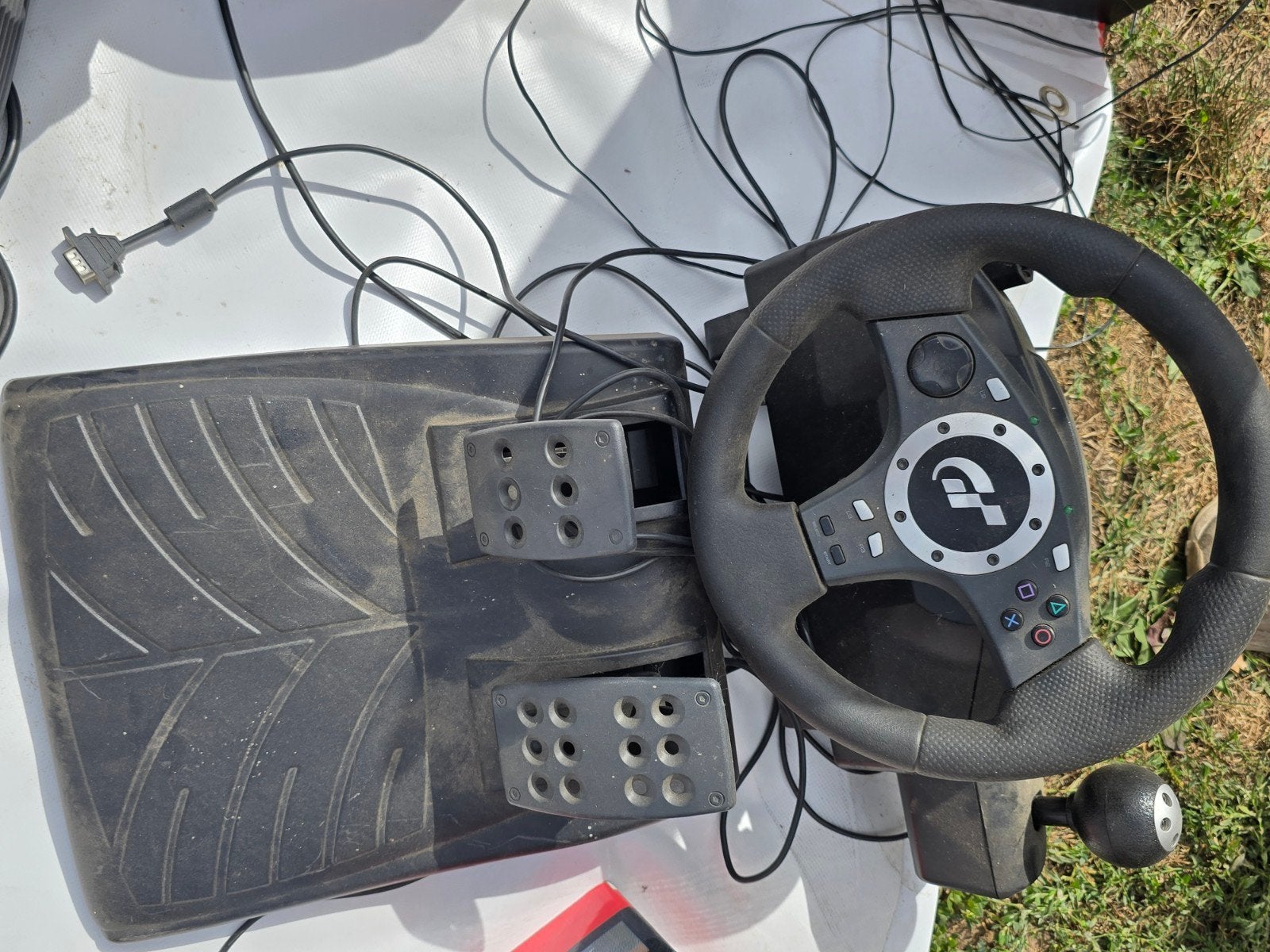 Logitech Driving Force GT racestuur met pedalen, Ophalen of Verzenden, Gebruikt, Stuur of Pedalen, PlayStation 2
