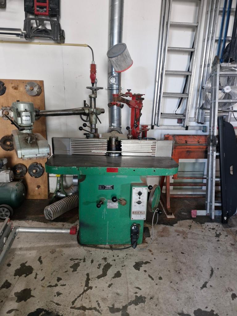 Tafelfrees met doorvoer - Bauerle SFM 380V, Bauerle, Gebruikt, Ophalen of Verzenden, Bovenfrees