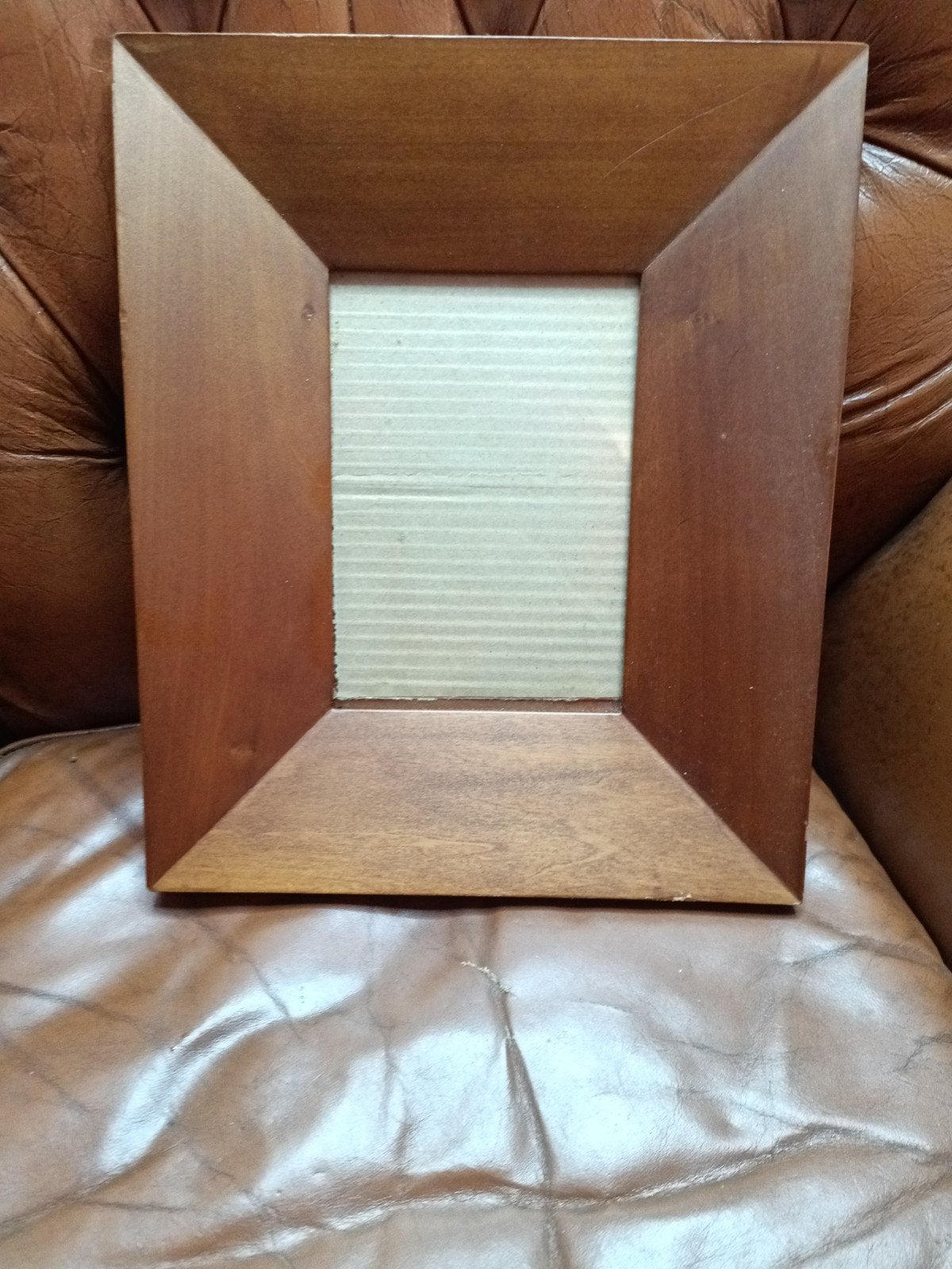 Houten fotolijst 25x30cm, Bruin, Gebruikt, Ophalen of Verzenden, Fotolijst