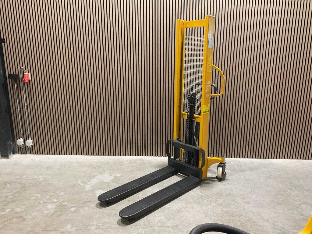 RTE Hydraulische stapelaar 1,6 meter Nieuw‼️