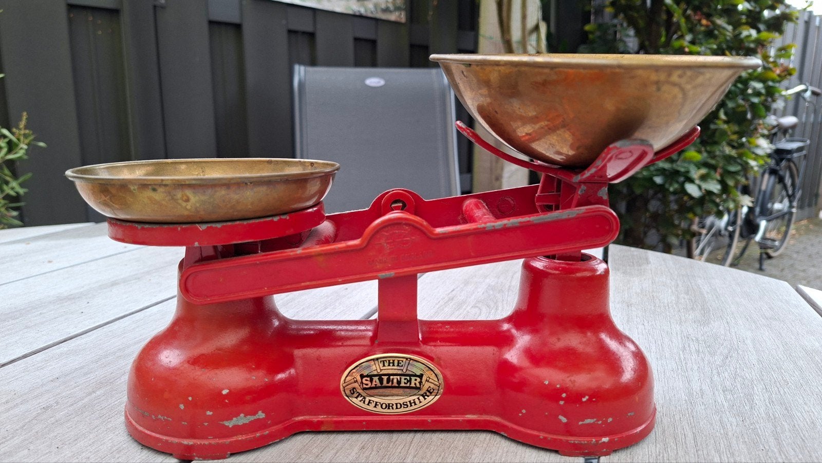 Antieke Salter Staffordshire Keukenweegschaal Rood, Ophalen