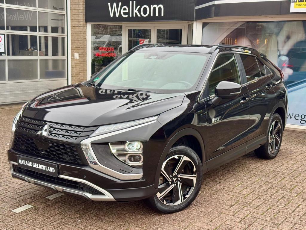 Mitsubishi Eclipse Cross 2.4 PHEV Instyle | Bi-Xenon | Full-, Automaat, 4 cilinders, Zwart, Bedrijf